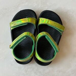 Toddler Native Holographic metalic Green summer Sandals